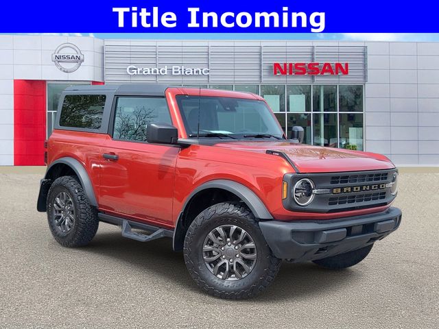 Hot Pepper Red Metallic Tinted Clearcoat 2022 Ford Bronco 2-Door 4WD SUV / Crossover Four-Wheel Drive 7-Speed Manual