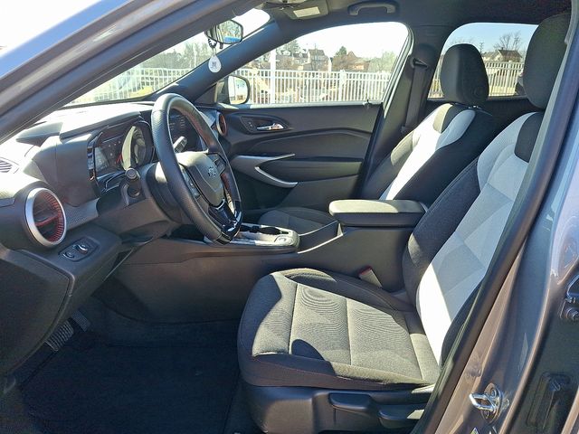 used 2024 Chevrolet Trax car, priced at $20,702