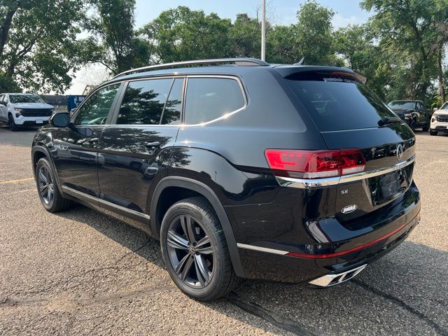 2021 Deep Black Volkswagen Atlas 3.6L V6 SE w/Technology R-Line AWD SUV