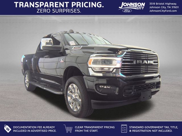 Diamond Black Crystal Pearlcoat 2023 RAM 3500 Laramie Crew Cab 4WD Pickup Truck Four-Wheel Drive 6-Speed Automatic
