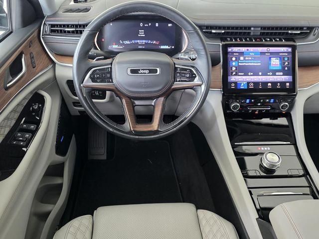 Used 2023 Jeep Grand Cherokee SUV
