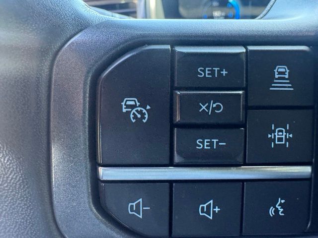 Used 2022 Blue Ford Lariat image 25