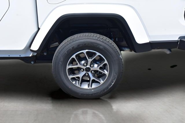 New Car 2025 Jeep Gladiator  Sport S For Sale Under $40,000 In Austin, Texas