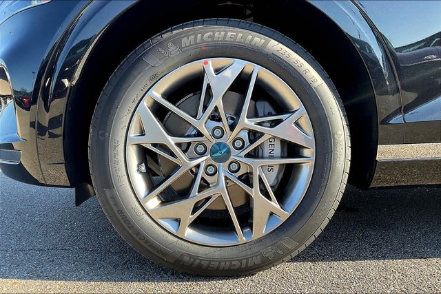 2025 Genesis GV70 2.5T Select photo