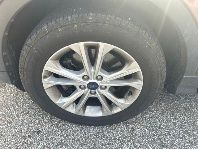 2018 Ford Escape SE Red at Audi Porsche Sewickley
