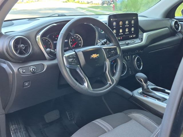 Used 2025 Black Chevrolet LT image 29