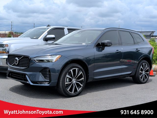 Denim Blue Metallic 2024 Volvo XC60 B5 Plus Dark Theme AWD SUV / Crossover All-Wheel Drive Automatic