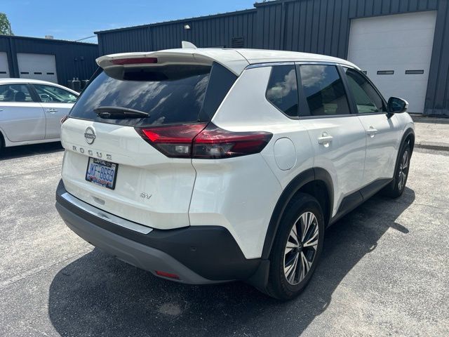 Used 2023 White Nissan SV image 10