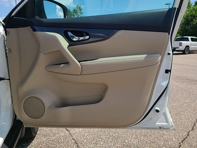 Used 2015 Nissan Rogue SUV