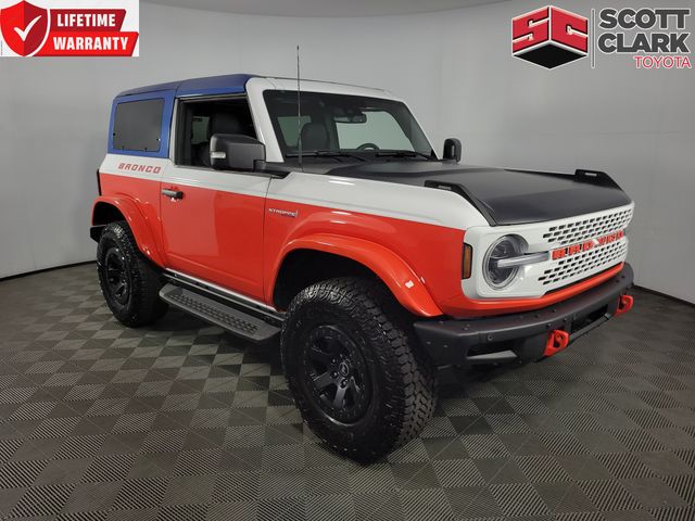 Oxford White 2025 Ford Bronco SUV / Crossover Four-Wheel Drive Automatic