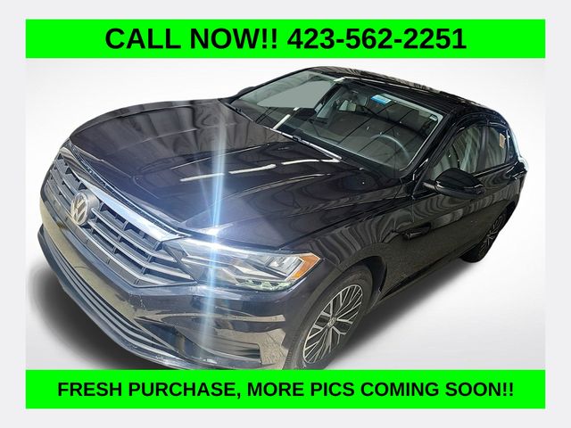 Black Uni 2021 Volkswagen Jetta Sedan Front-Wheel Drive 8-Speed Automatic