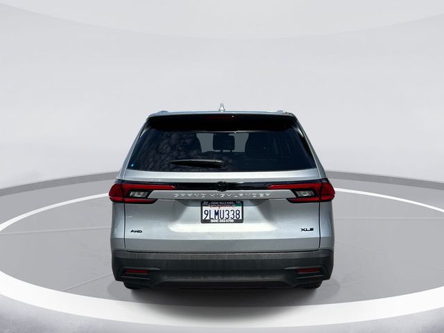 View vehicle photo 5