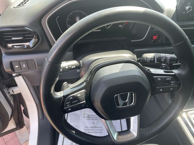 Used 2025 Honda Pilot SUV