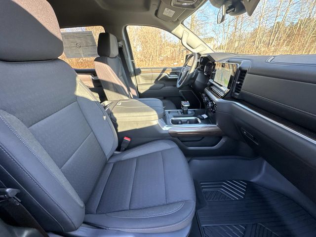 2026 Chevrolet Silverado 1500 - Image 28