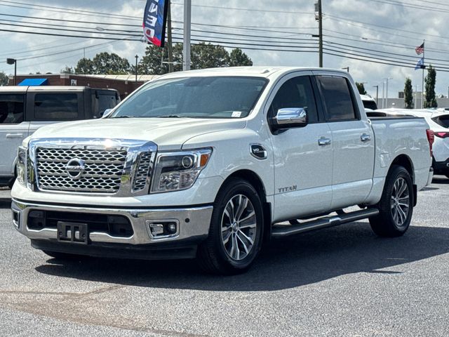 2017 Nissan Titan SL 4X2 Crew Cab's photo