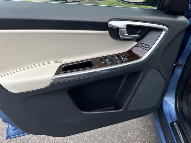 2015 Volvo XC60 T6 - Photo 18