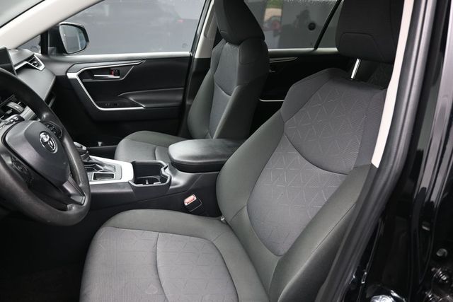 Used 2025 Toyota RAV4 SUV