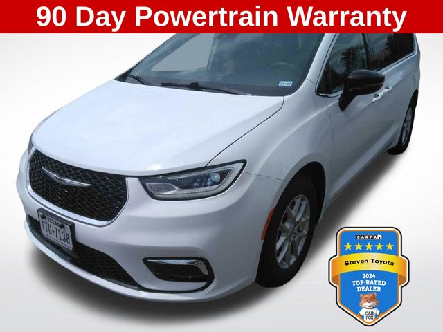 2024 Chrysler Pacifica Touring L's photo