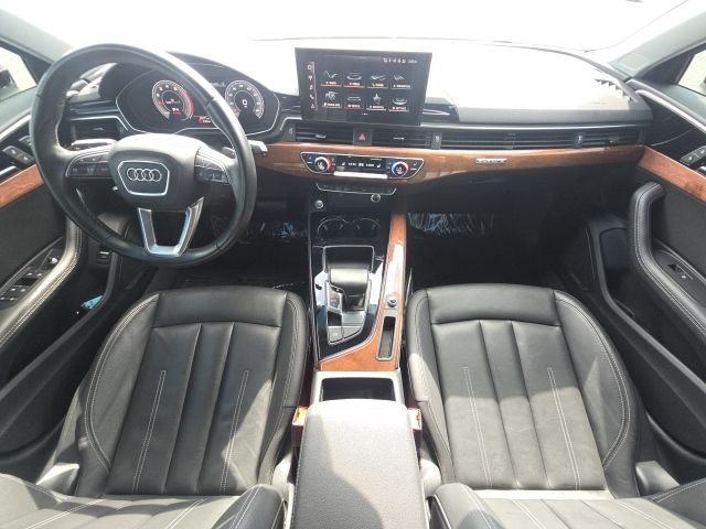 2022 Audi A4 40 Premium Plus:B02144
