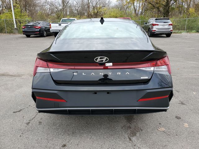 New 2025 Hyundai Elantra Hybrid For Sale in Indianapolis, IN