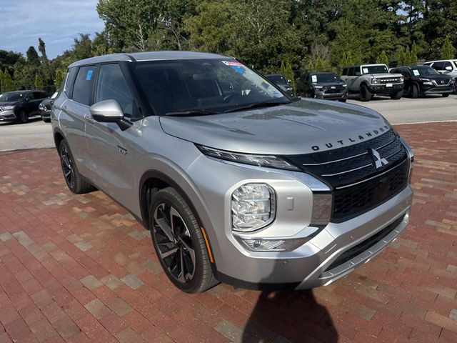 Used 2025 Mitsubishi Outlander PHEV SUV