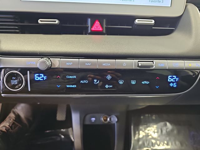 Used 2024 Gold Hyundai Limited image 25