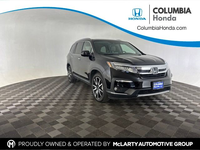 Crystal Black Pearl 2019 Honda Pilot Touring AWD with Rear Captain's Chairs SUV / Crossover All-Wheel Drive 9-Speed Automatic