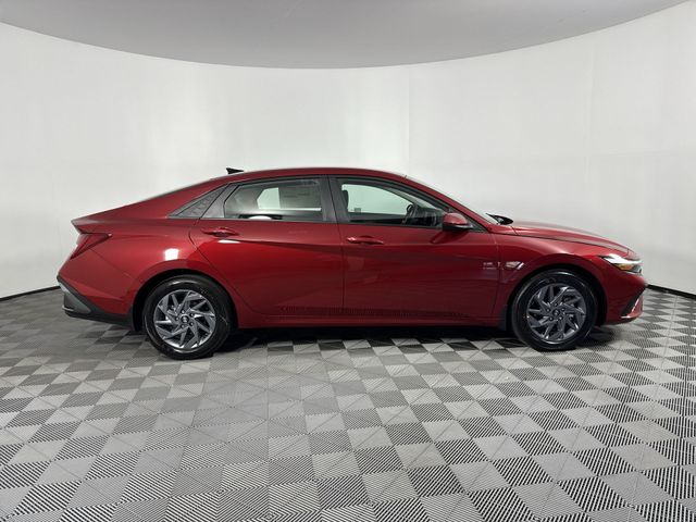 New 2025 Hyundai Elantra Hybrid For Sale in Indianapolis, IN