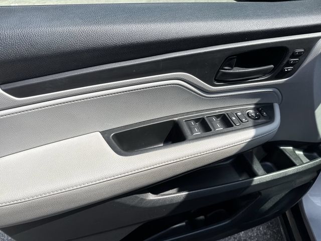 Used 2019 Black Honda EX-L image 20