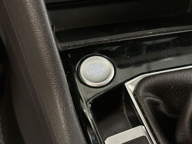 2024 Volkswagen Taos 1.5T SE - 9