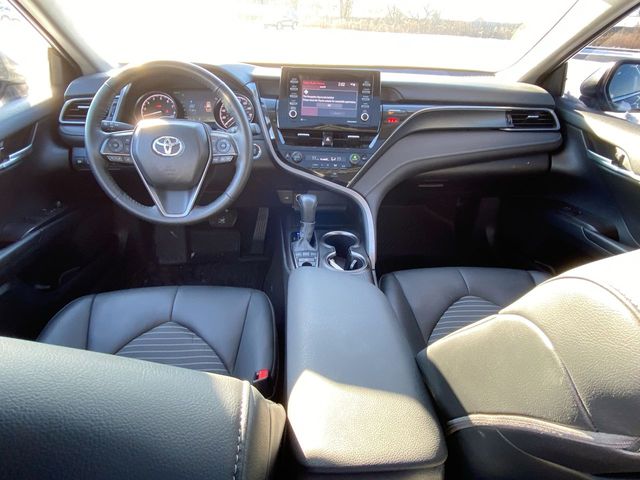 2024 Toyota Camry SE 20