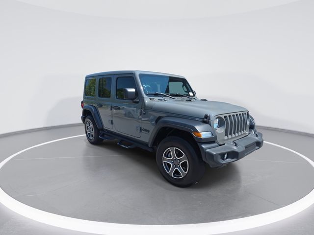 Used 2023 Gray Jeep Sport S image 2