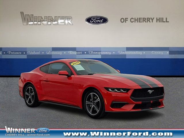 2025 Ford Mustang EcoBoost Fastback RWD