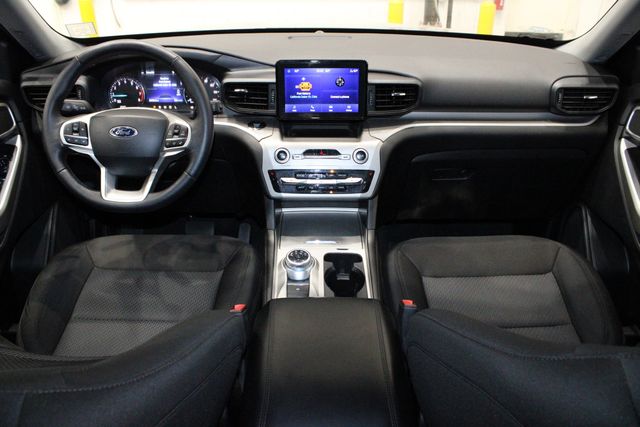 FordExplorer30