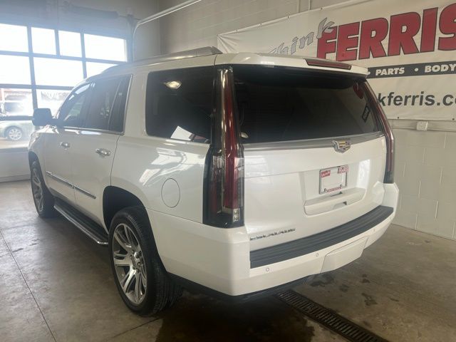 2016 Cadillac Escalade Premium photo