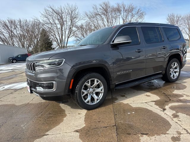 Baltic Gray Metallic Clearcoat 2022 Jeep Wagoneer Series II 4WD SUV / Crossover Four-Wheel Drive 8-Speed Automatic