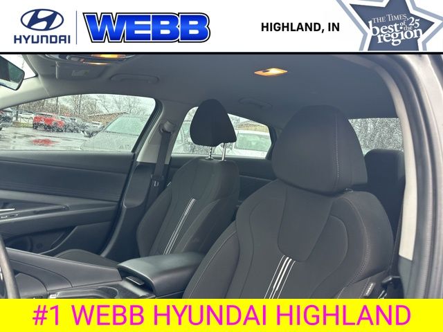 Used 2024 Gray Hyundai SEL image 27