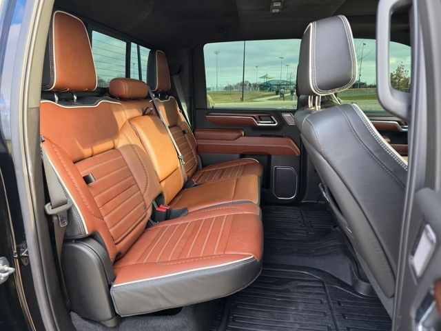 2024 GMC Sierra 3500HD Denali Ultimate