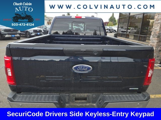 View vehicle photo 7
