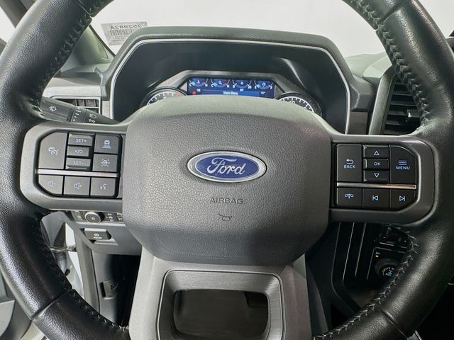 2022 Oxford White Ford F-150 XLT 4X4 Truck