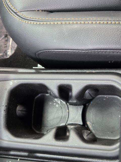 Used 2025 Blue Jeep Sahara image 17