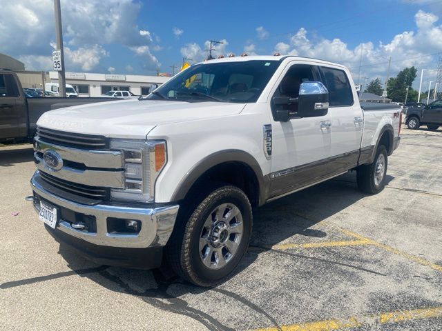 White Platinum 2019 Ford F-350 Super Duty Pickup Truck Four-Wheel Drive 6-Speed Automatic