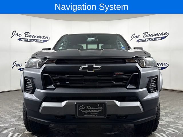 View vehicle photo 3