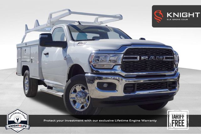 3500 Regular Cab Tradesman