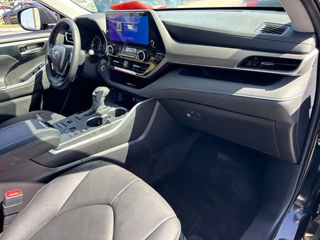 2026 Toyota Highlander - $47,988