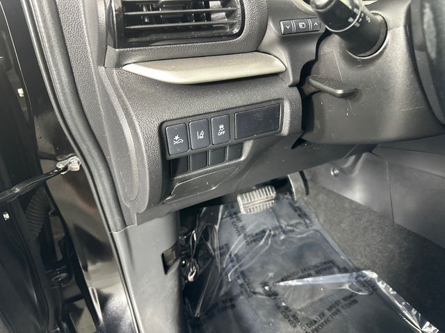 2023 Mitsubishi Eclipse Cross SE - Photo 21
