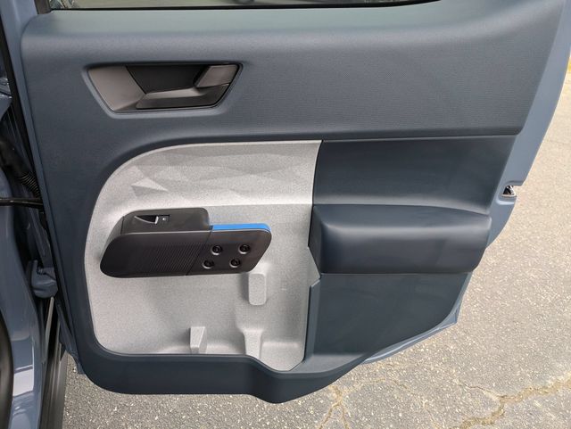 New 2026 Azure Gray Metallic Tri-Coat Ford XLT image 32