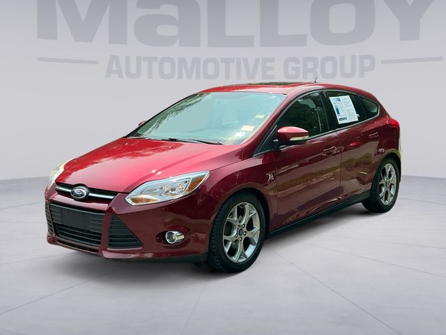 Ruby Red 2014 Ford Focus Hatchback Front-Wheel Drive 6-Speed Automatic