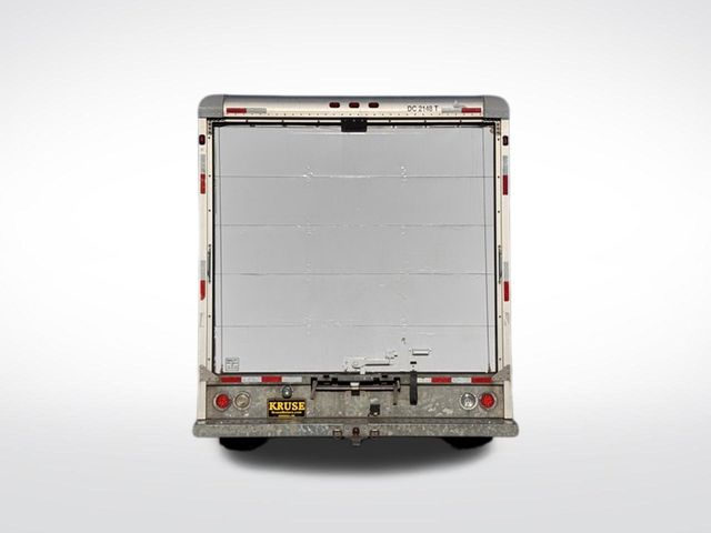 2008 Ford E-450 Cutaway 