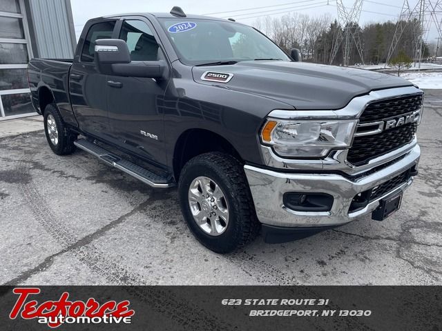 2024 RAM 2500 Big Horn Crew Cab 4WD